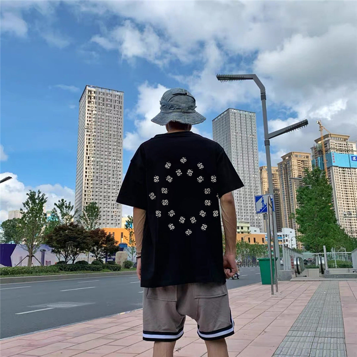 Askyurself T-shirts Paisley Loose Distressed Three-Dimensional Embossed Pattern